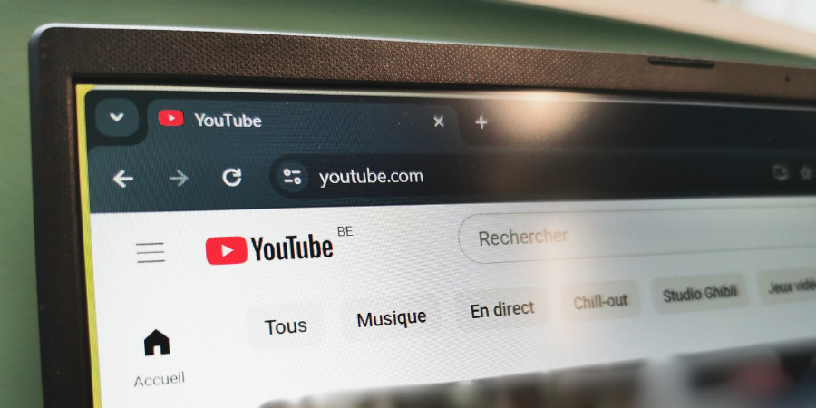 Accueil youtube et barre de recherche